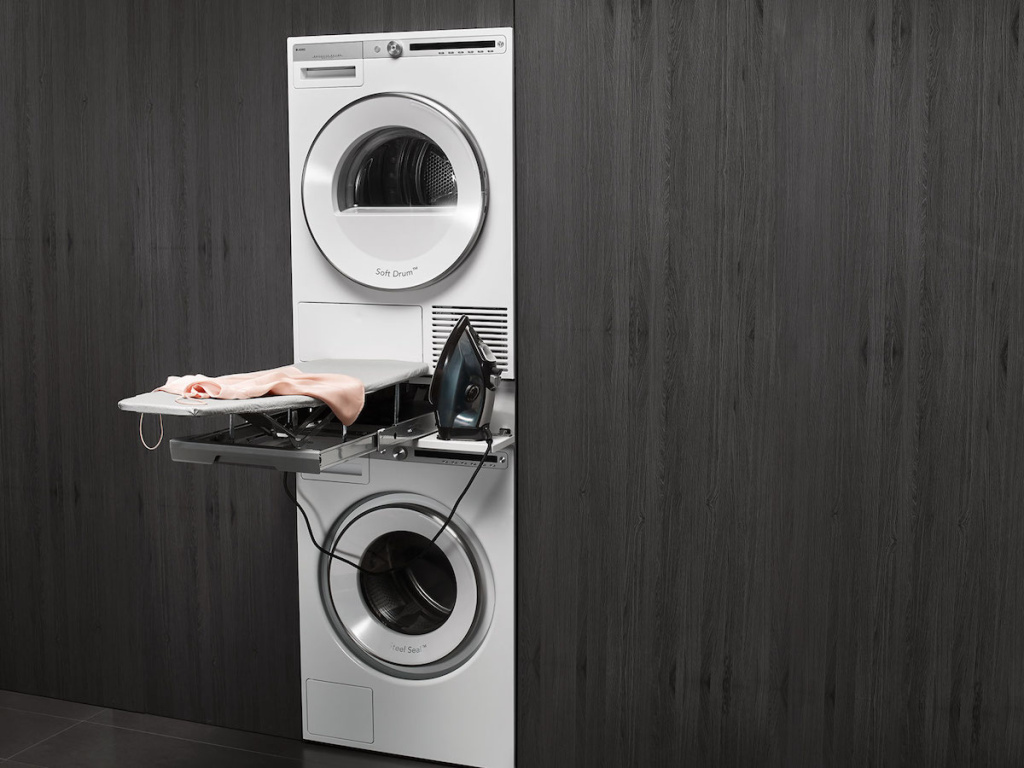 Hidden Helpers_03.jpg